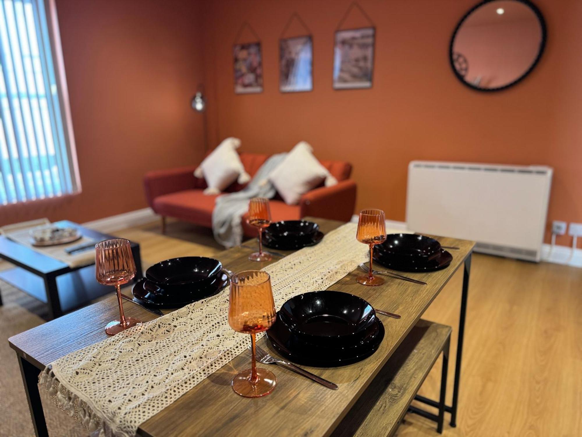 Group Bookings: Up To 30 Guests Across 5 Spacious Flats! Keyless Access Free Wifi & Parking Birmingham Exterior foto