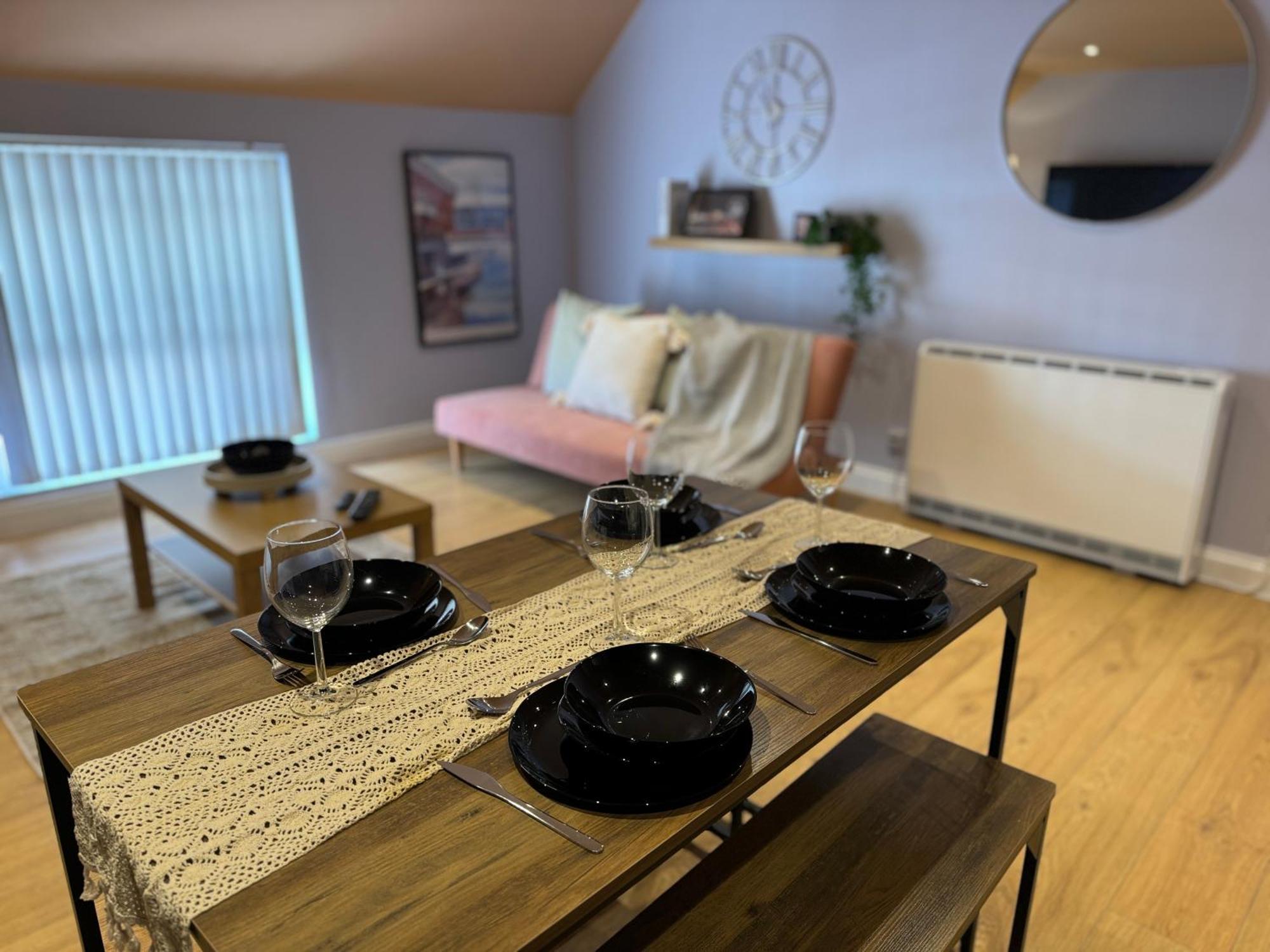 Group Bookings: Up To 30 Guests Across 5 Spacious Flats! Keyless Access Free Wifi & Parking Birmingham Exterior foto