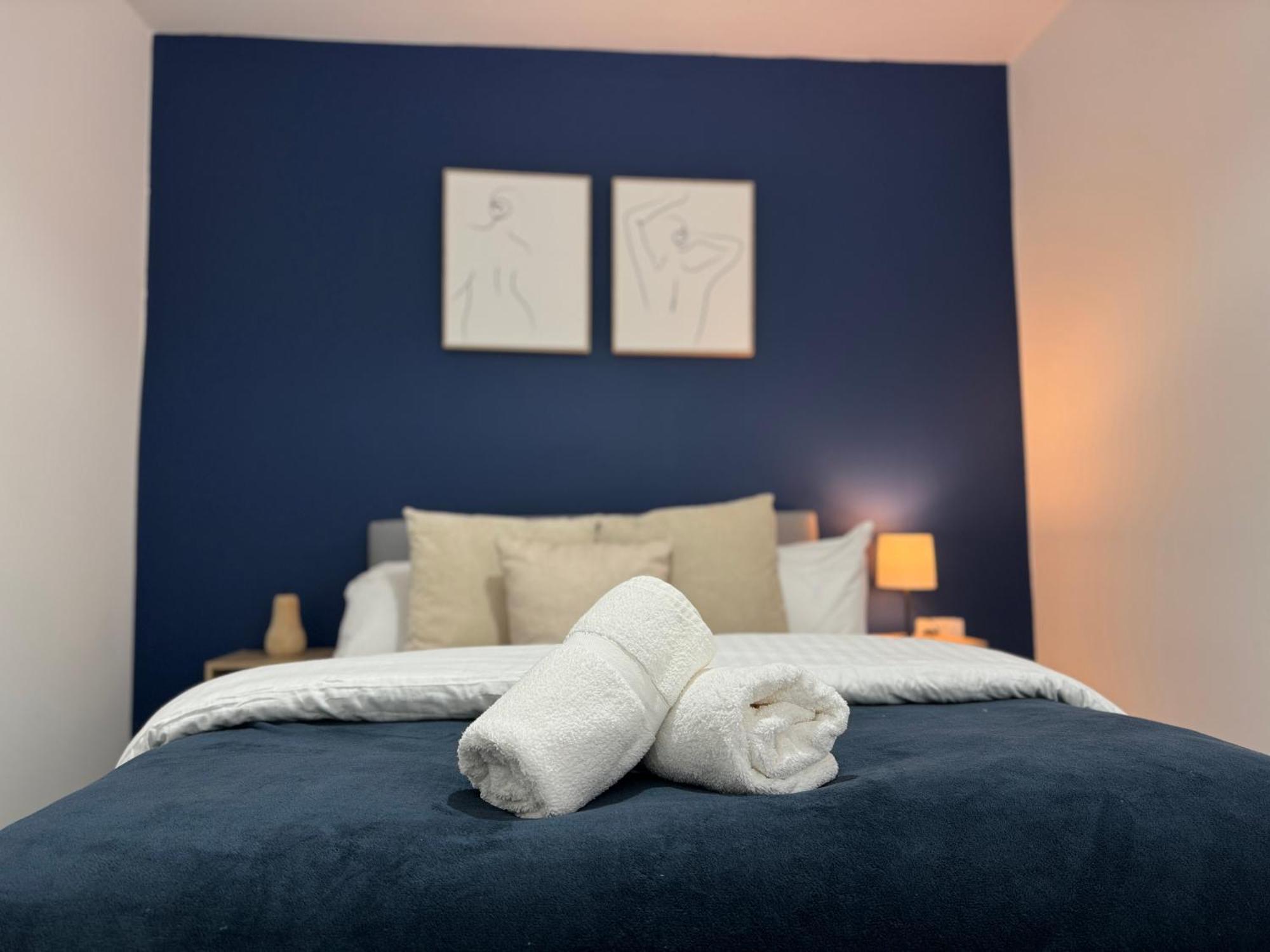 Group Bookings: Up To 30 Guests Across 5 Spacious Flats! Keyless Access Free Wifi & Parking Birmingham Exterior foto